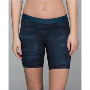 Lululemon Biker Shorts Heathered Texture Blue Camo